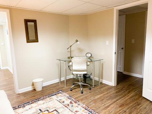 The Honey Bee Suite - image 3