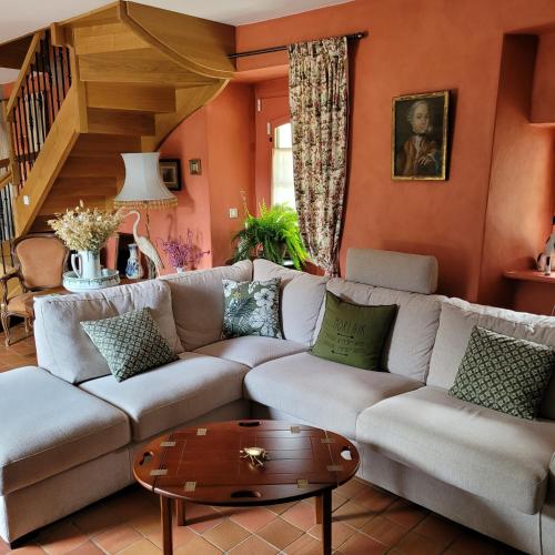 Gîte de charme au Manoir du Plessis-Quinquis (Gite de charme au Manoir du Plessis-Quinquis) in 坎佩爾市中心