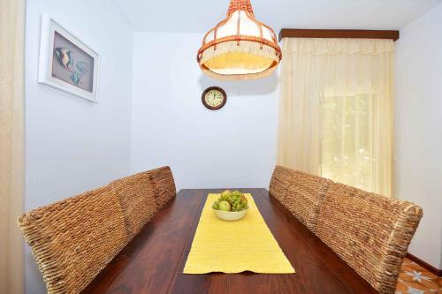 Holiday home in Okrug Gornji 6160