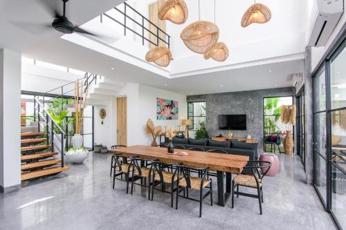 VILLA SOHO· Luxury & Indulgence - close to FINNS BEACH CLUB