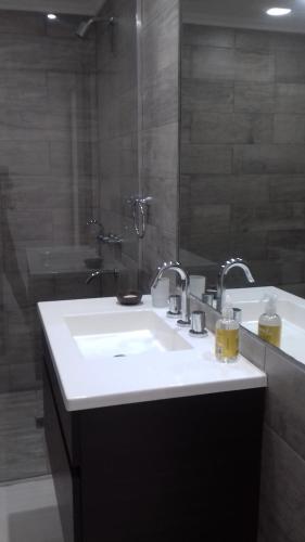 Dos Lunas in Rosario