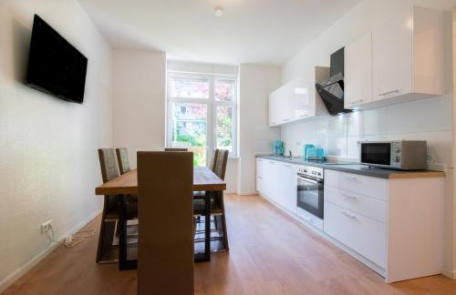 PRIME Apartments - Monteur House with 1-4 Room Apartments - Holten