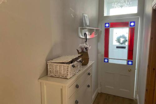3 bedroom Porthcawl house 10 min walk to the beach
