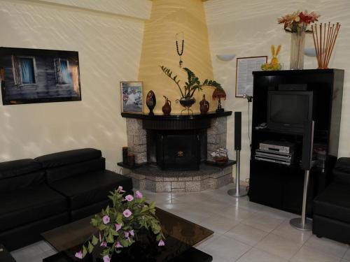 Room in BB - Welcome To Hotel petunia, In Neos-marmaras,xalkidiki ,greece, double room 7