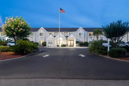 Microtel Inn & Suites by Wyndham Savannah/Pooler, Savannah
