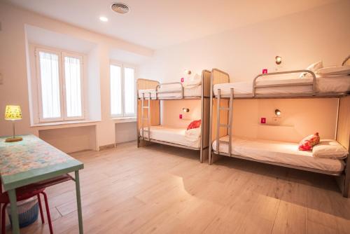 La Flamenka Hostel - image 7