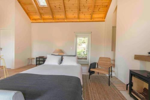 Walnut Cottage - Cosiness between hills and sea. in Morelinho