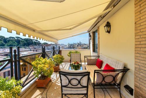 River Palace Hotel, Roma
