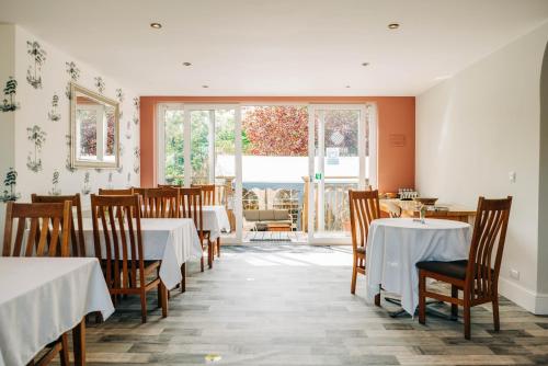 Restorāns, Bryn Berwyn Country House Tresaith in Penbryn