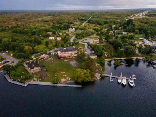Accommodation in Simcoe County