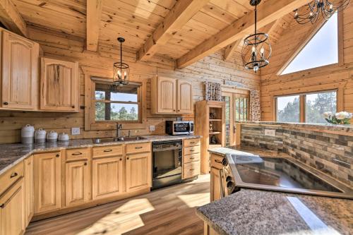 Luxe Cabin in Woods with Wraparound Deck and Fire Pit!