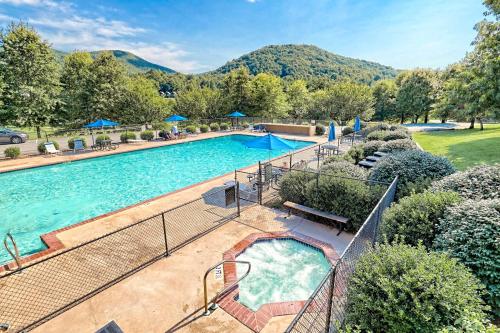 Stylish Sky Valley Condo with Club Amenities! in Sky Valley, USA