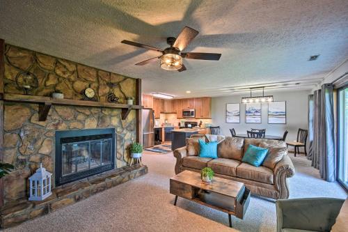 Stylish Sky Valley Condo with Club Amenities! in Sky Valley, USA
