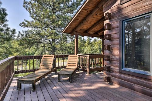 Luxe Cabin in Woods with Wraparound Deck and Fire Pit!