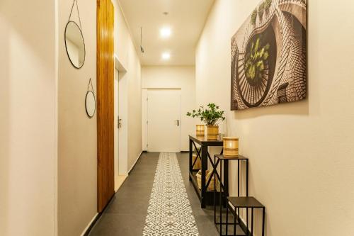 STING Boutique Apartments - image 2