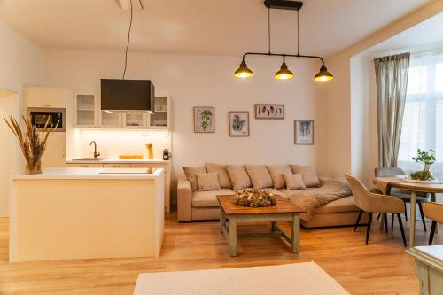 STING Boutique Apartments - image 9