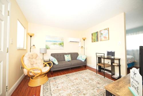 Cozy Canaveral Beach Condo! Next to NASA Launch Site in Cape Canaveral, USA
