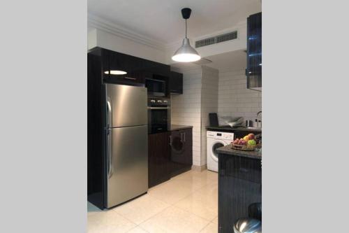 Luxury Apartment in Awesome Location in Amman - image 3