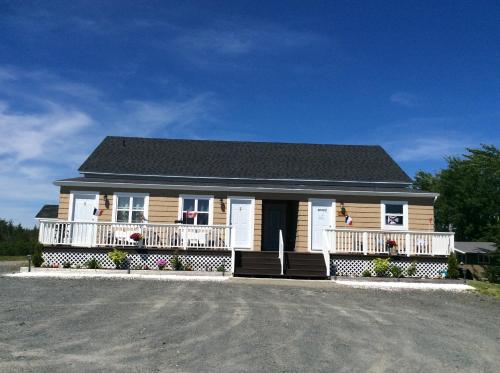 ทัศนียภาพภายนอกโรงแรม, Cheticamp Outback Inn in เชติแคมพ์ เอ็นเอส