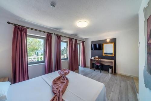 laden hotel bodrum in تيبيك