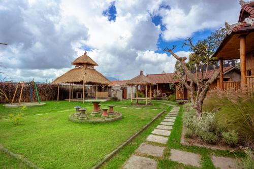 Batur Bamboo Cabin by ecommerceloka