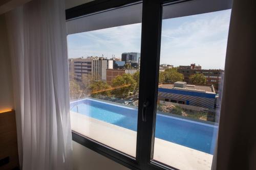 Executive King Room with Pool View