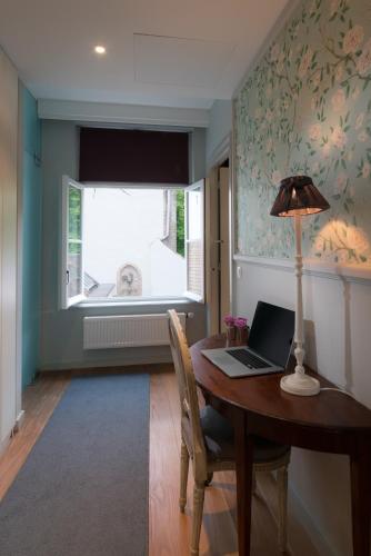 Canalside House - Luxury Guesthouse - image 3