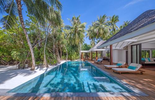 Two Bedroom Family Beach Pool Villa image 4