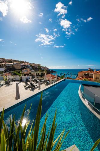 . Pestana Fisherman Village