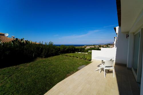 Triple room, superior, sea view