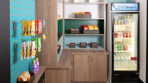 Holiday Inn Santa Ana-Orange County Airport by IHG in Santa Ana, USA