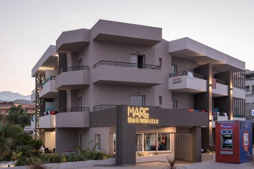 Mare Blue Suites in Krionerida