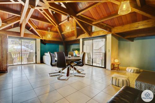 T4 - Loft Océan - 113m2 - Centre ville de Saint Gilles, Saint-Gilles-les Bains (fotografie 8)