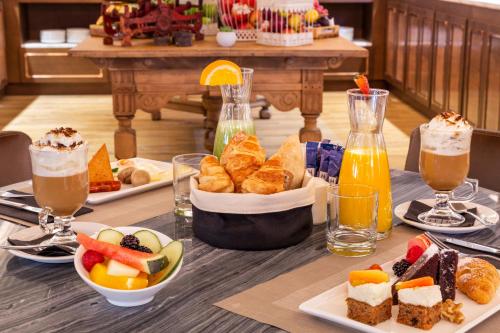 H10 Corregidor Boutique Hotel - image 12