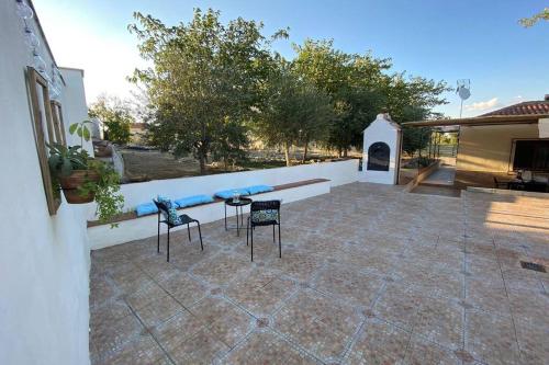 Casa Cactus Preciosa casa rural con piscina y exterior privado muy amplio in Granada