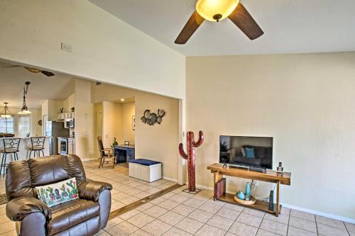 Stress-Free Casa Grande House with Pool and Hot Tub! - image 9