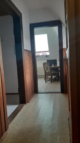 Ferienwohnung mit guter Anbindung in Petershausen West