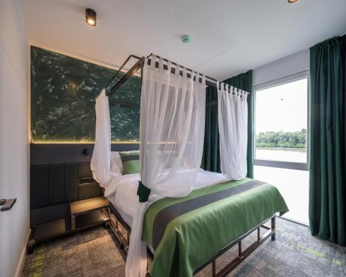 Joy 5 Hotel & SPA, Belgrado