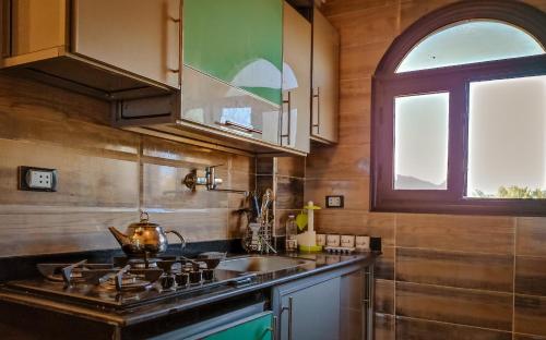 кухня, Shabana House in Дахаб