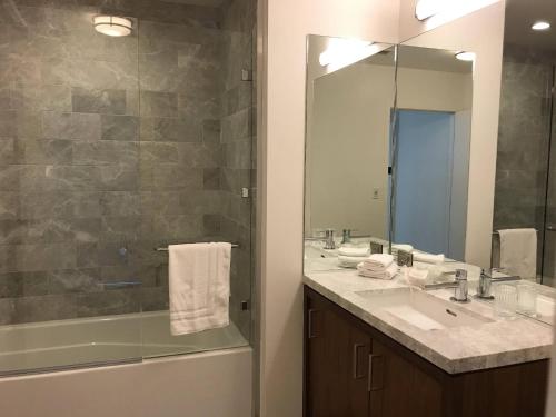 Pershing Square 30 Day Stays - image 12