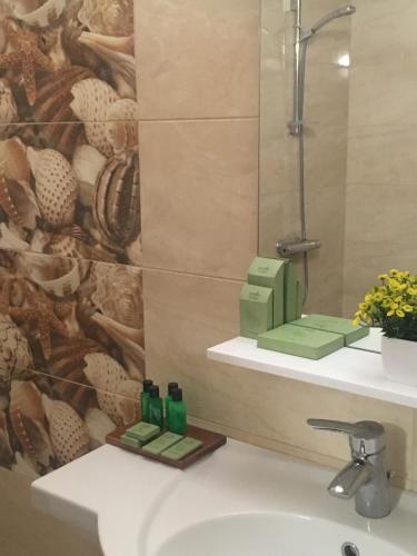 Guest House Rest - image 12