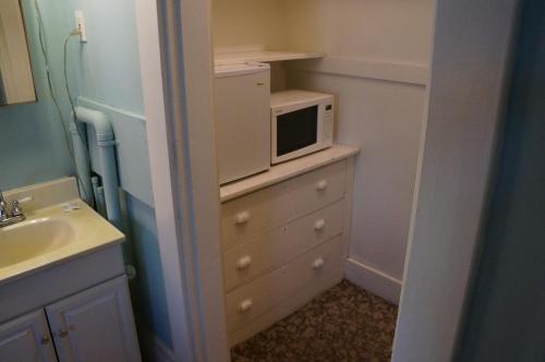 463 Beacon Street Guest House Image 60