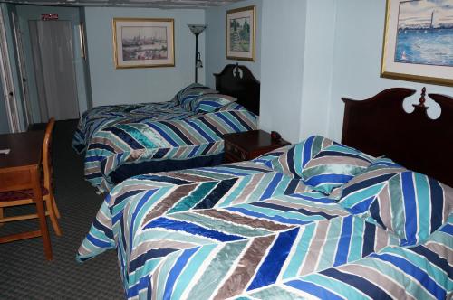 463 Beacon Street Guest House Image 13