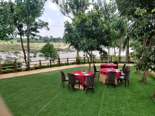 景色, Vrindavan Gopala Resort in ジャバルプール