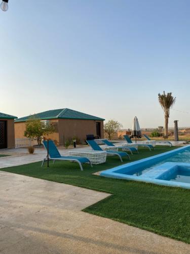 Desert Inn Resort and Camp
