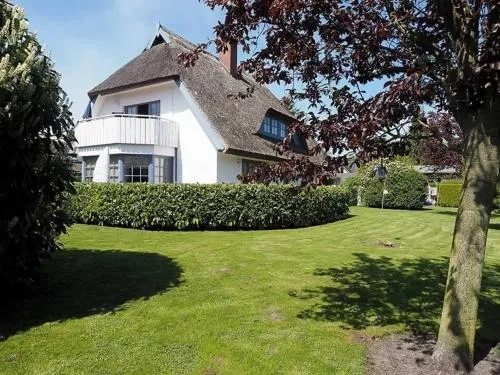 Ferienhaus Weinhardt - Whg 2 in Zingst, Deutschland