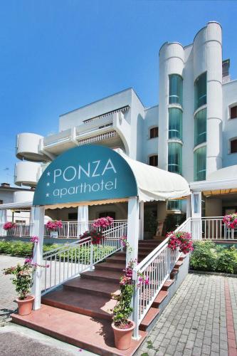 Aparthotel Ponza - Accommodation - Lignano Sabbiadoro