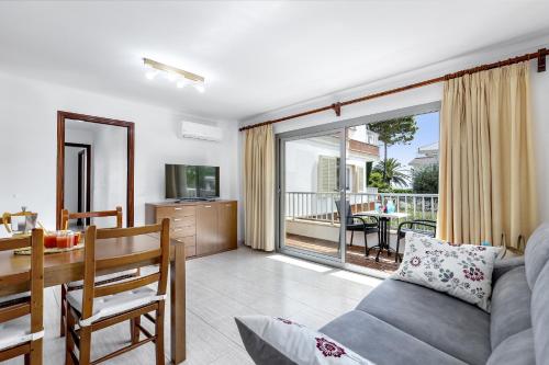 Apartment in just 200 m from the Alcudia beach RS1