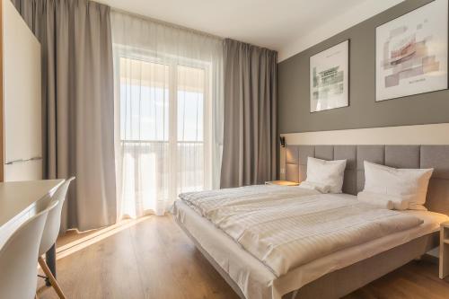 RentPlanet - Apartamenty Wolska - image 11