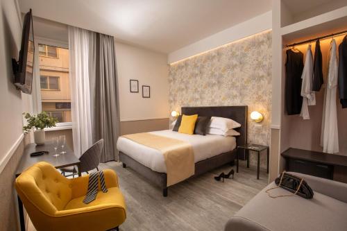 room detail thumbnail 0